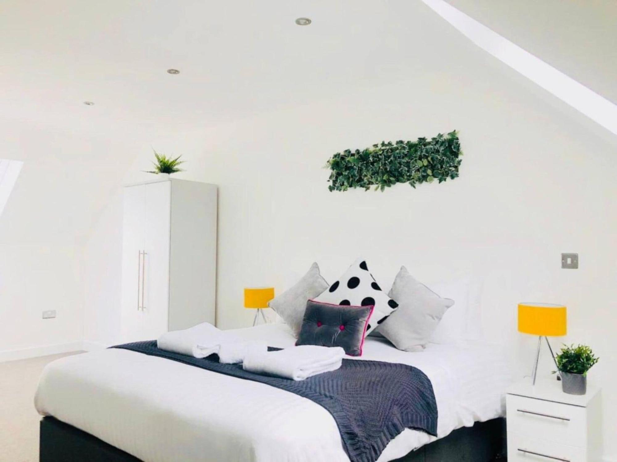 1 And 2 Bedroom Shield House Apartments Sheffield Centre Luaran gambar