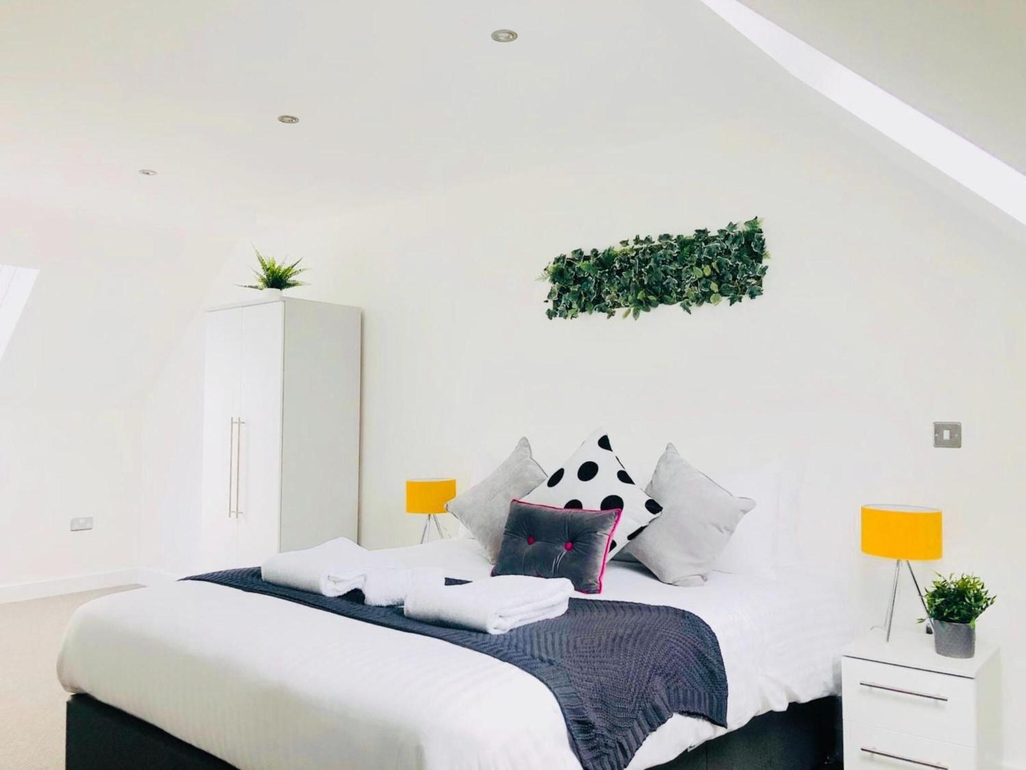 1 And 2 Bedroom Shield House Apartments Sheffield Centre Luaran gambar