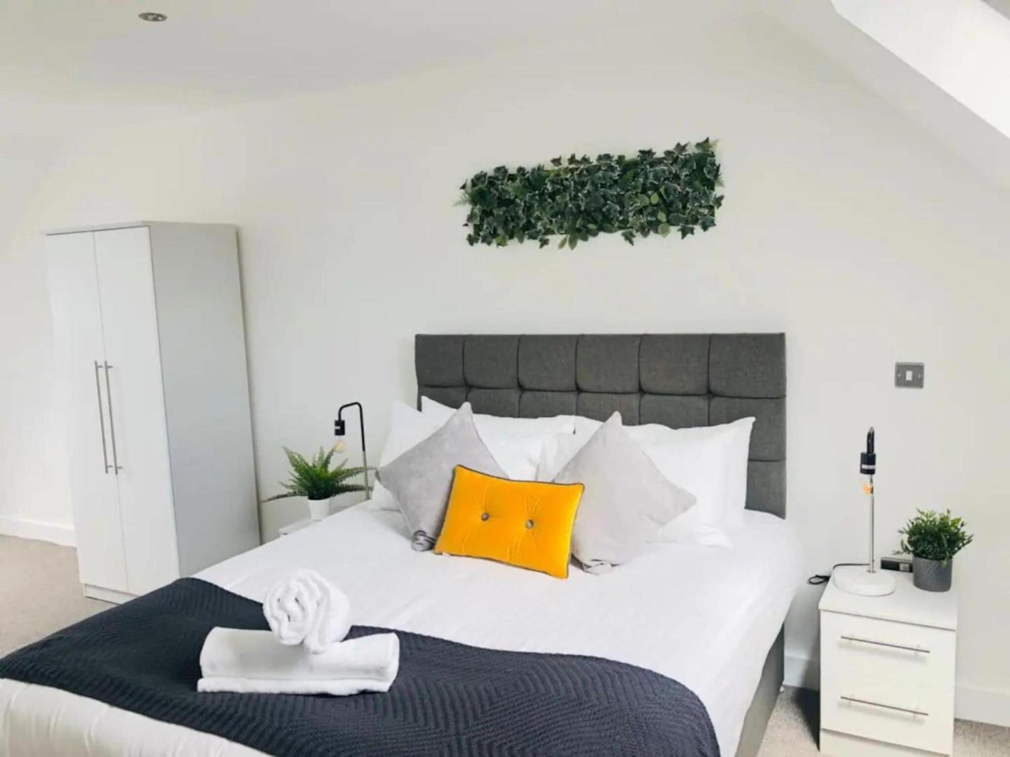 1 And 2 Bedroom Shield House Apartments Sheffield Centre Luaran gambar